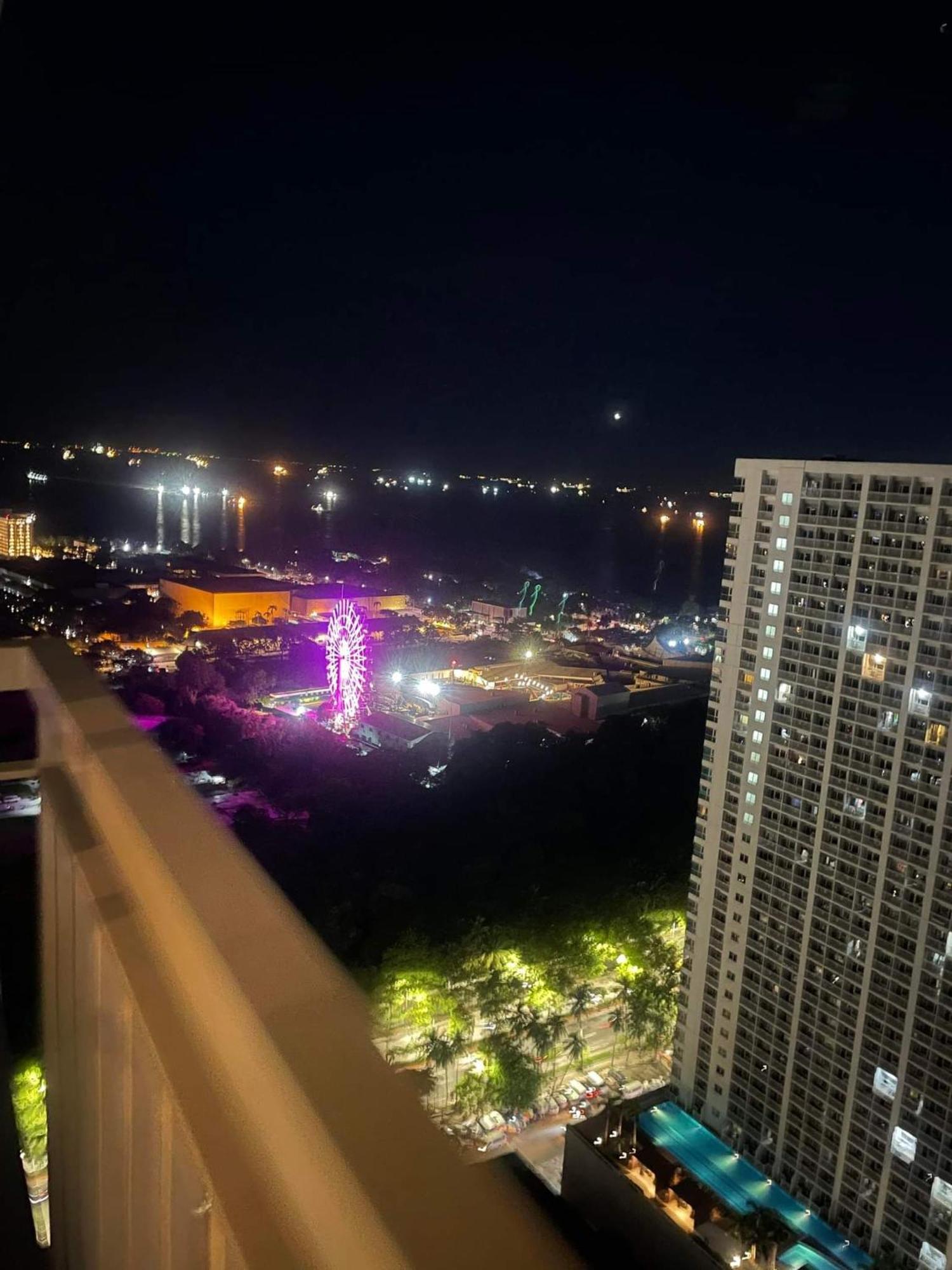 Cozy Penthouse 2Br Suite W Balcony - Amazing Manila Bay View And City Skyline Near Moa Πασάι Εξωτερικό φωτογραφία