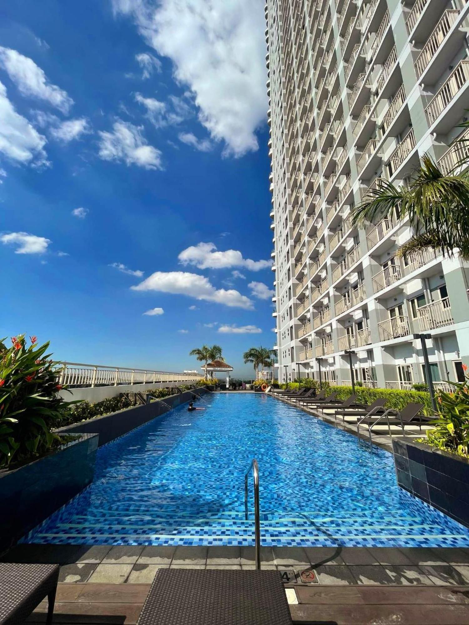Cozy Penthouse 2Br Suite W Balcony - Amazing Manila Bay View And City Skyline Near Moa Πασάι Εξωτερικό φωτογραφία